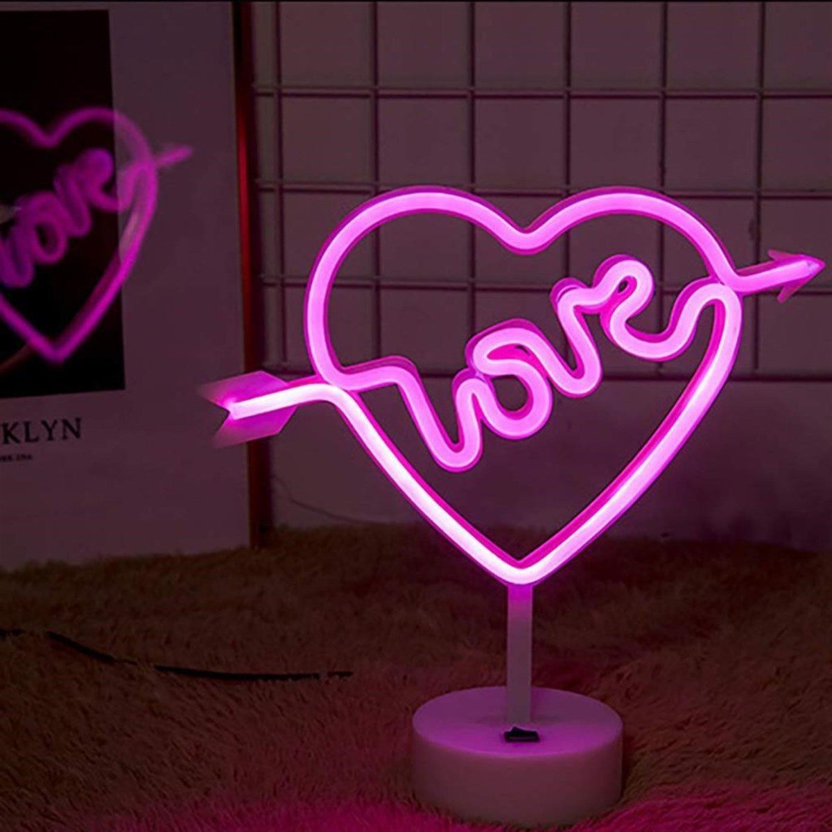 CLZ192 Kalpli Love Yazılı Dekoratif Neon Pilli Led Masa ve Gece Lambası (4172)