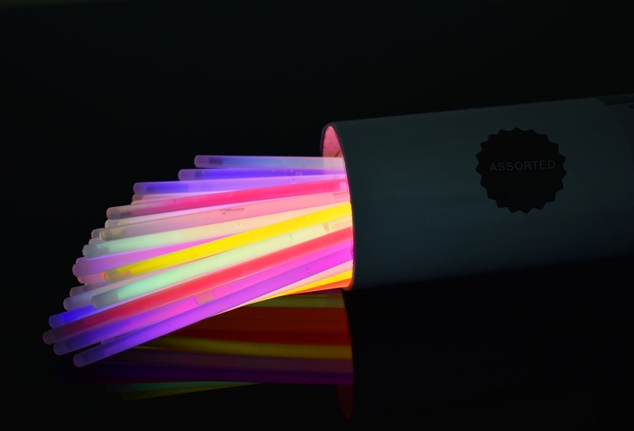 CLZ192 Karanlıkta Parlayan Fosforlu Glow Stick Taç Fosforlu Renkli Taç 6 Adet (4172)