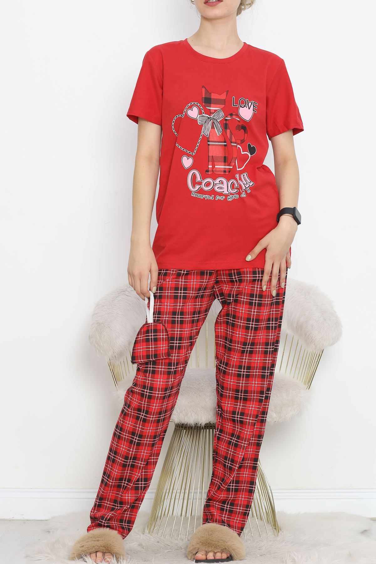 CLZ275 Desenli Pijama Takımı Kırmızı1