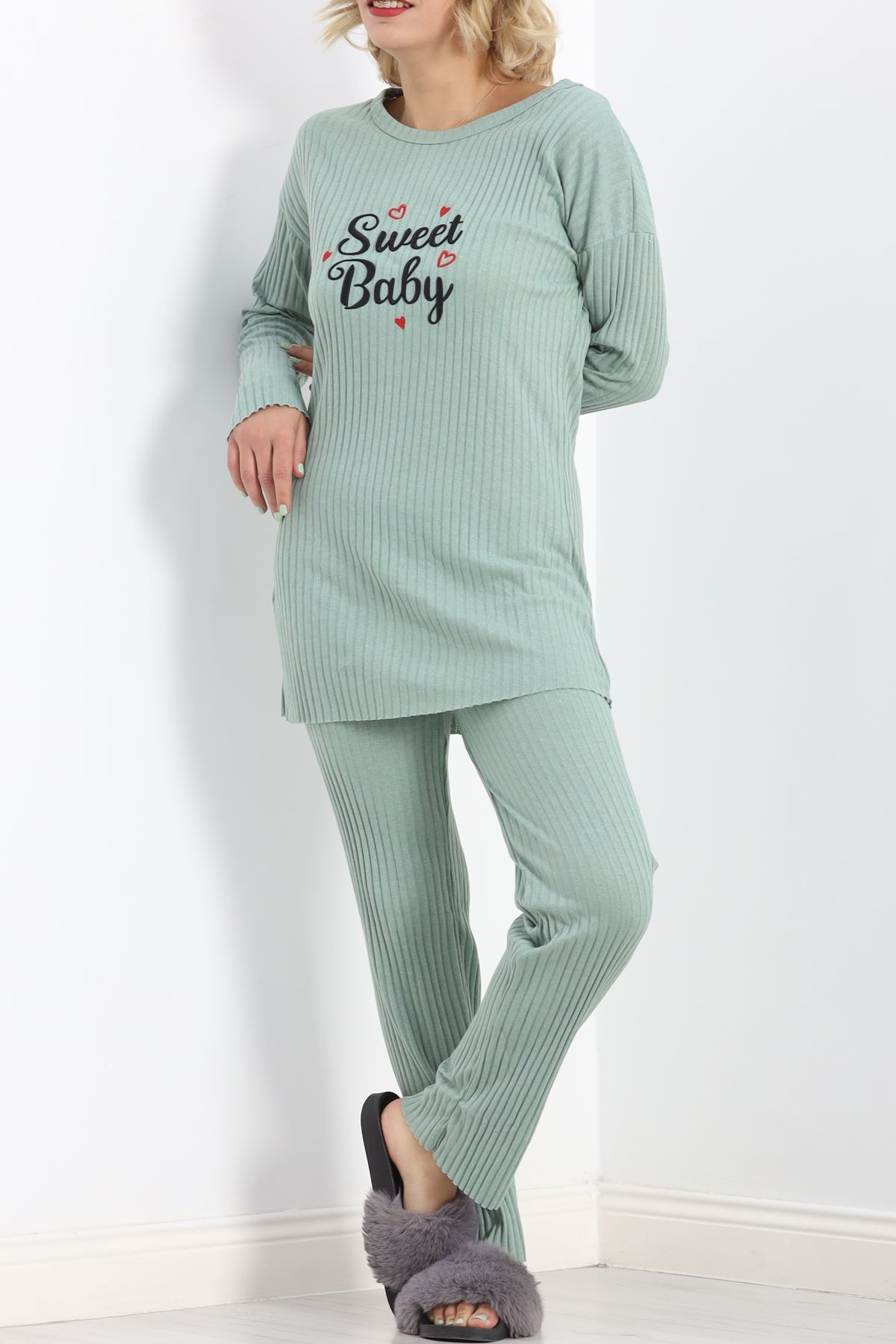 Nakışlı Pijama Takımı Mint