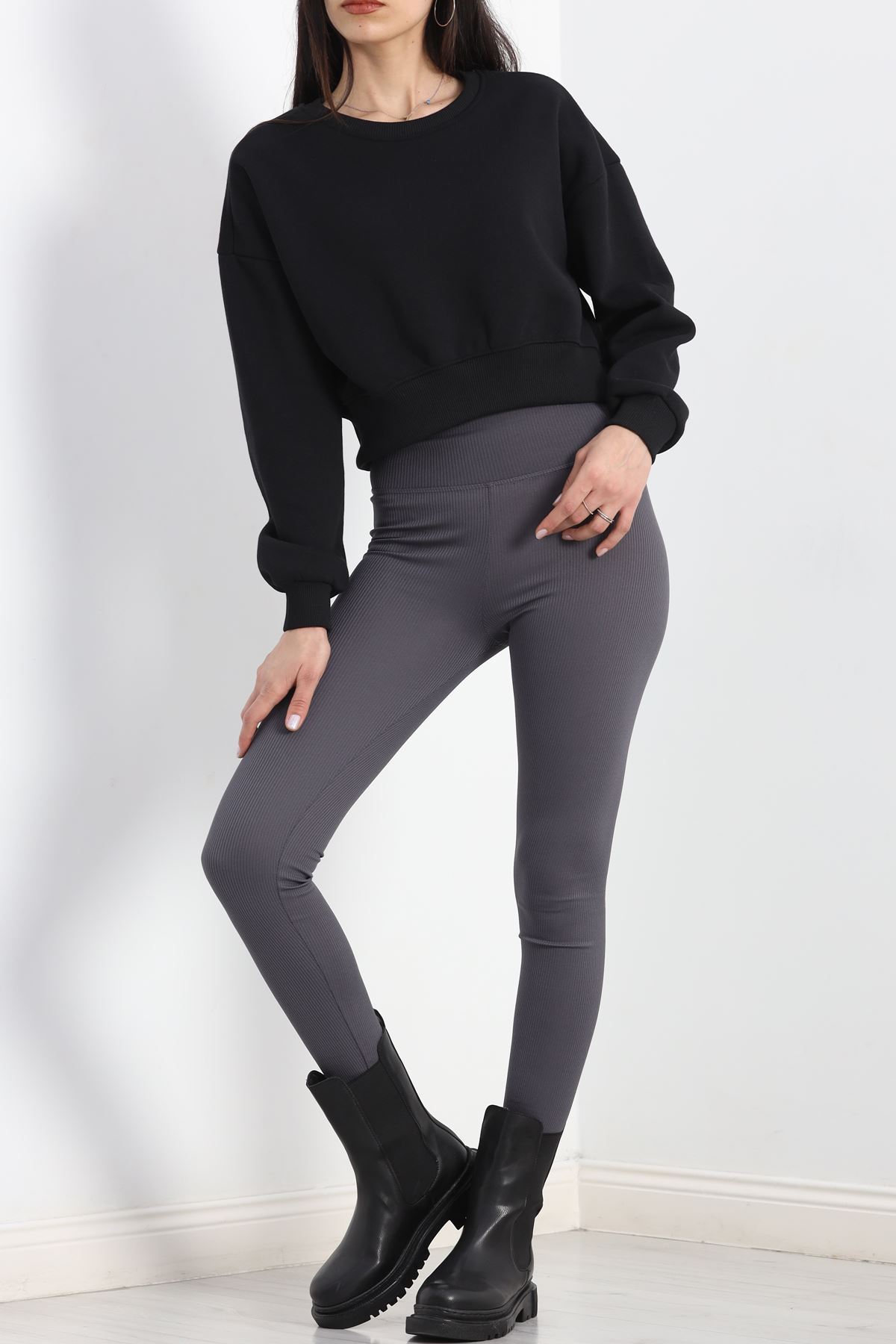 Şardonlu Crop Sweat Siyah