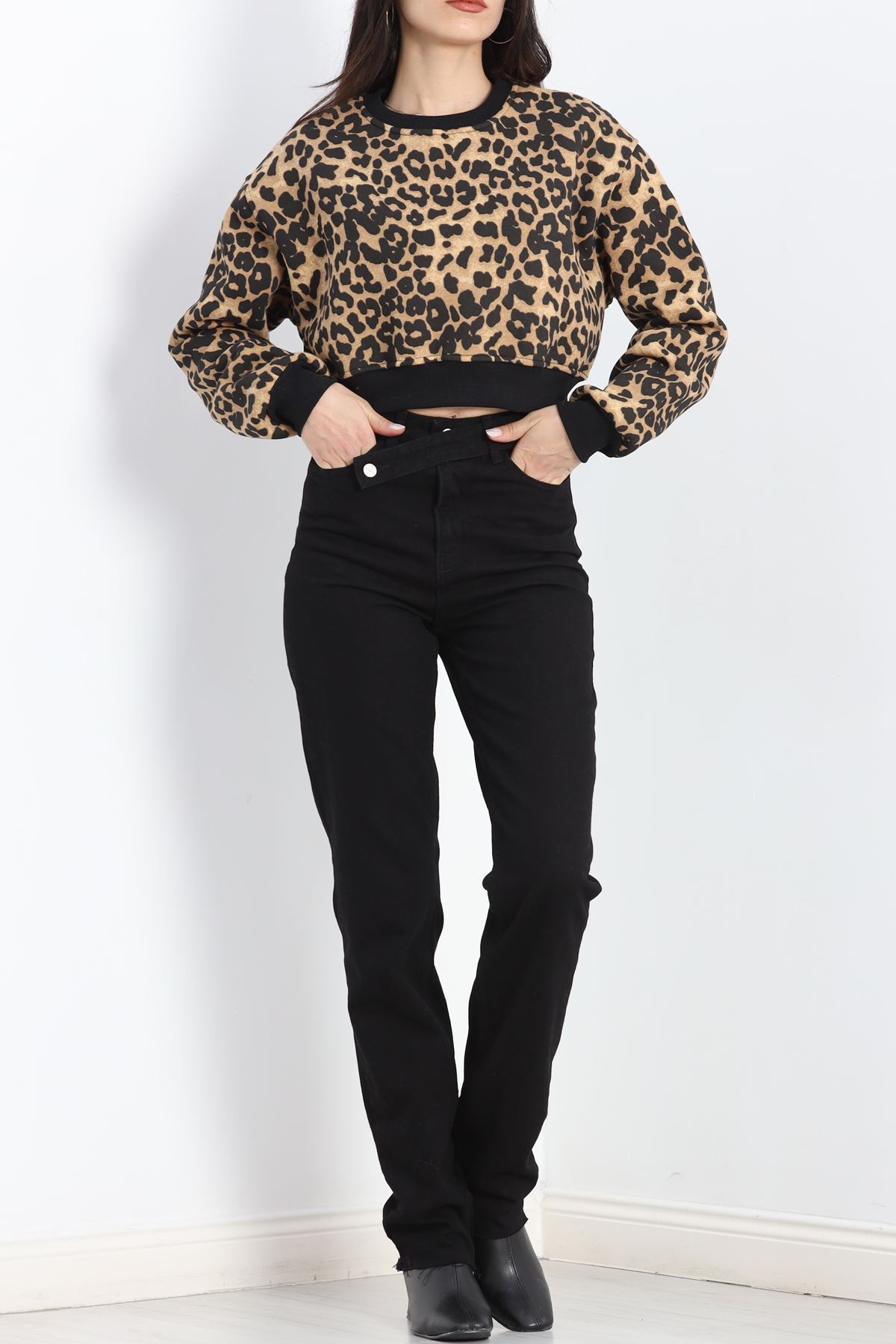 Desenli 3 İplik Crop Sweat Leopar