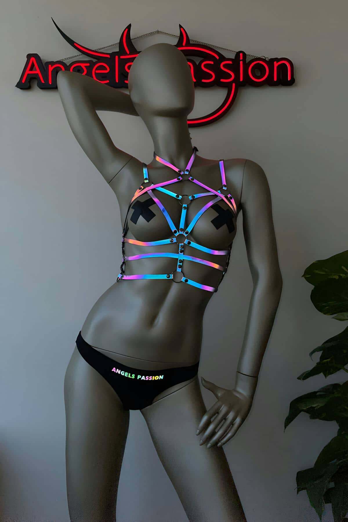 CLZ41 İç Çamaşırı Modelleri Renkli Reflektörlü Göğüs Üzeri Harness - Ürün Rengi:Rainbow Reflektör