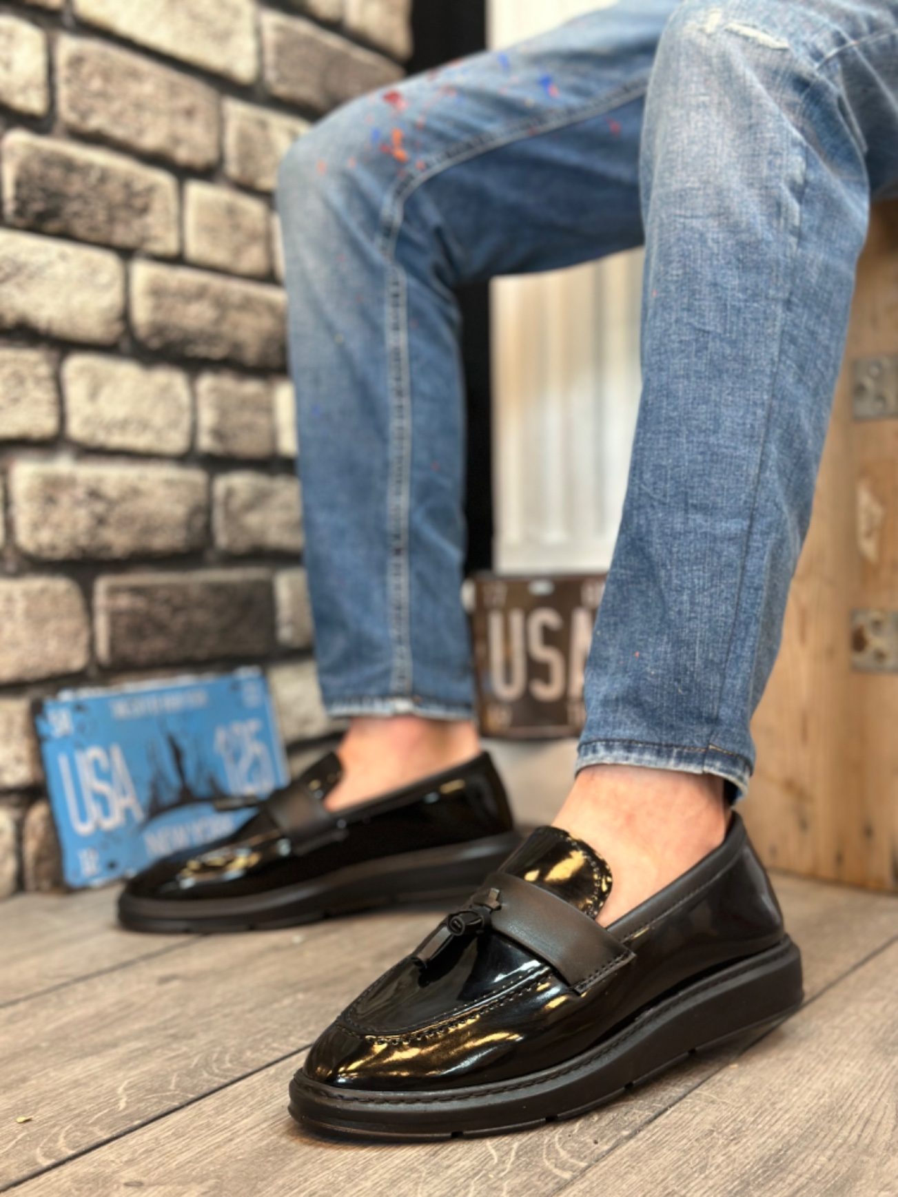 CLZ946 Bağcıksız Yüksek Siyah Taban Klasik Rugan Püsküllü Corcik Erkek Ayakkabı