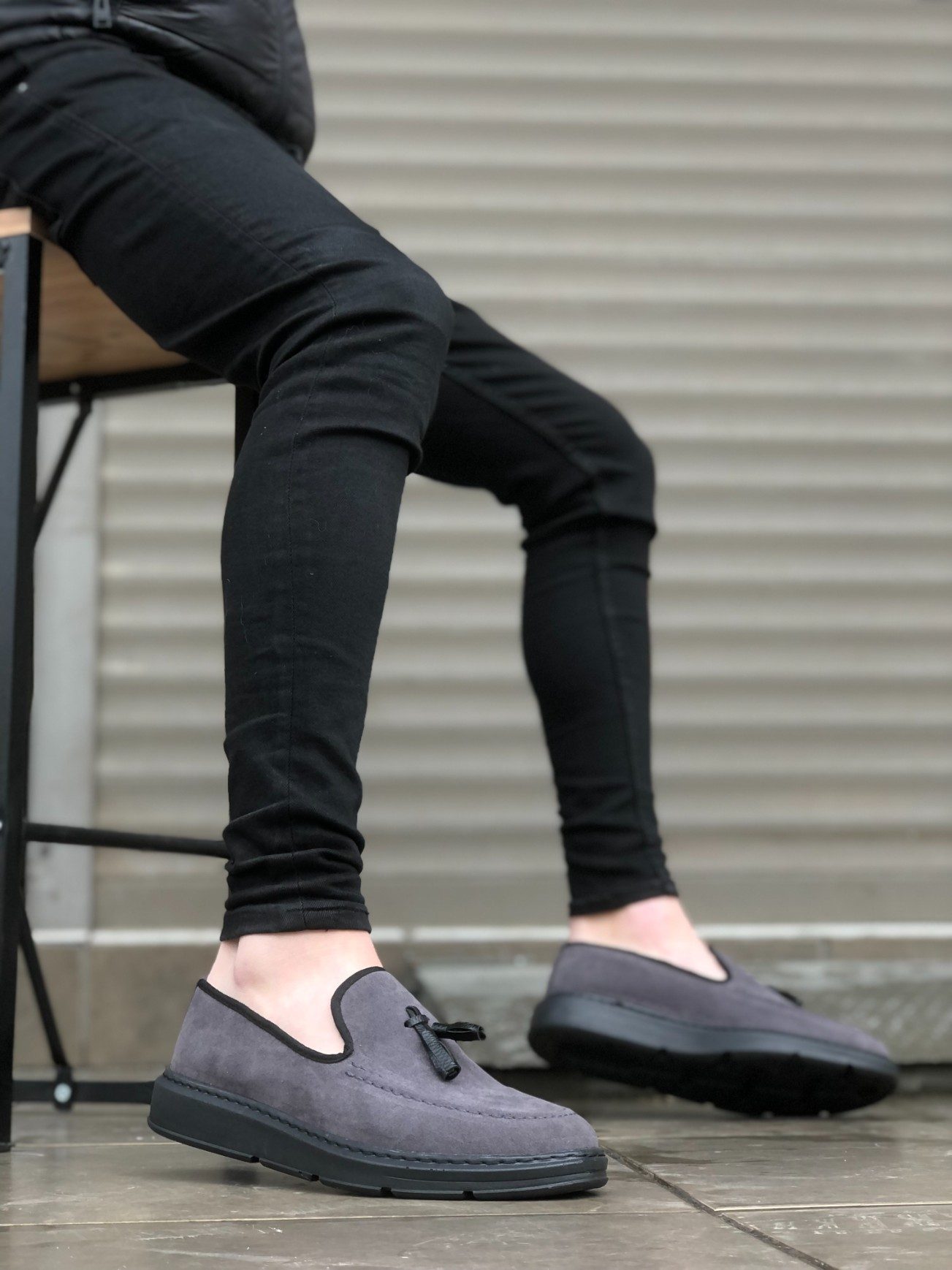 CLZ946 Bağcıksız Yüksek Taban Klasik Gri Siyah Taban Püsküllü Erkek Ayakkabı