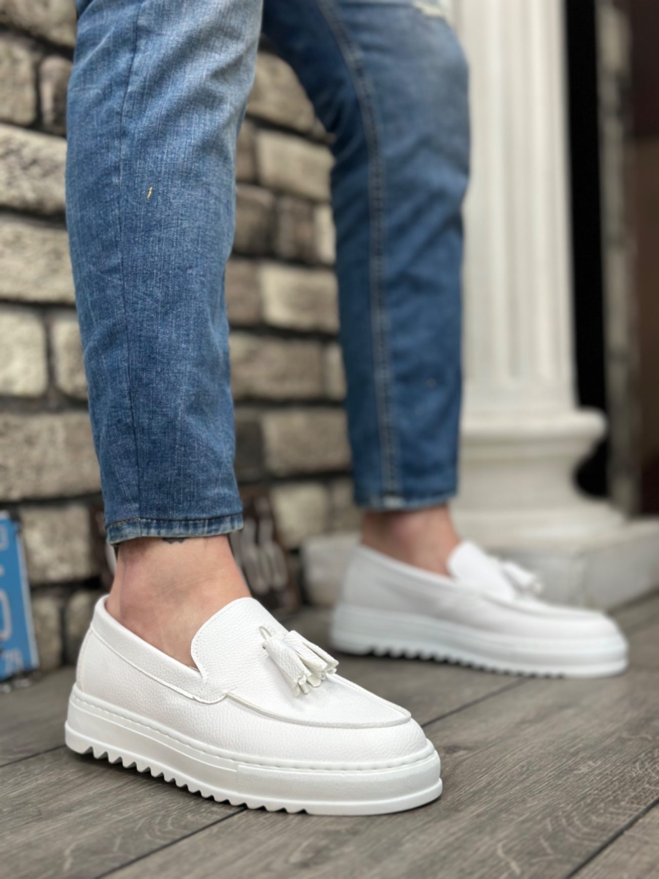 CLZ946 Bağcıksız Yüksek Taban Cilt Beyaz Renk Püsküllü Erkek Ayakkabı