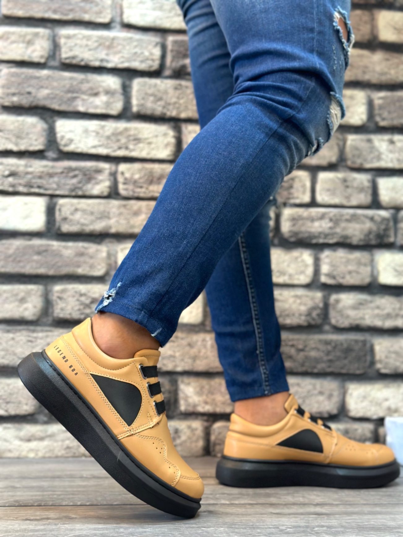 CLZ946 Boa Kalın Taban Bağcıksız Tarz Casual Karamel Renk Erkek Ayakkabı