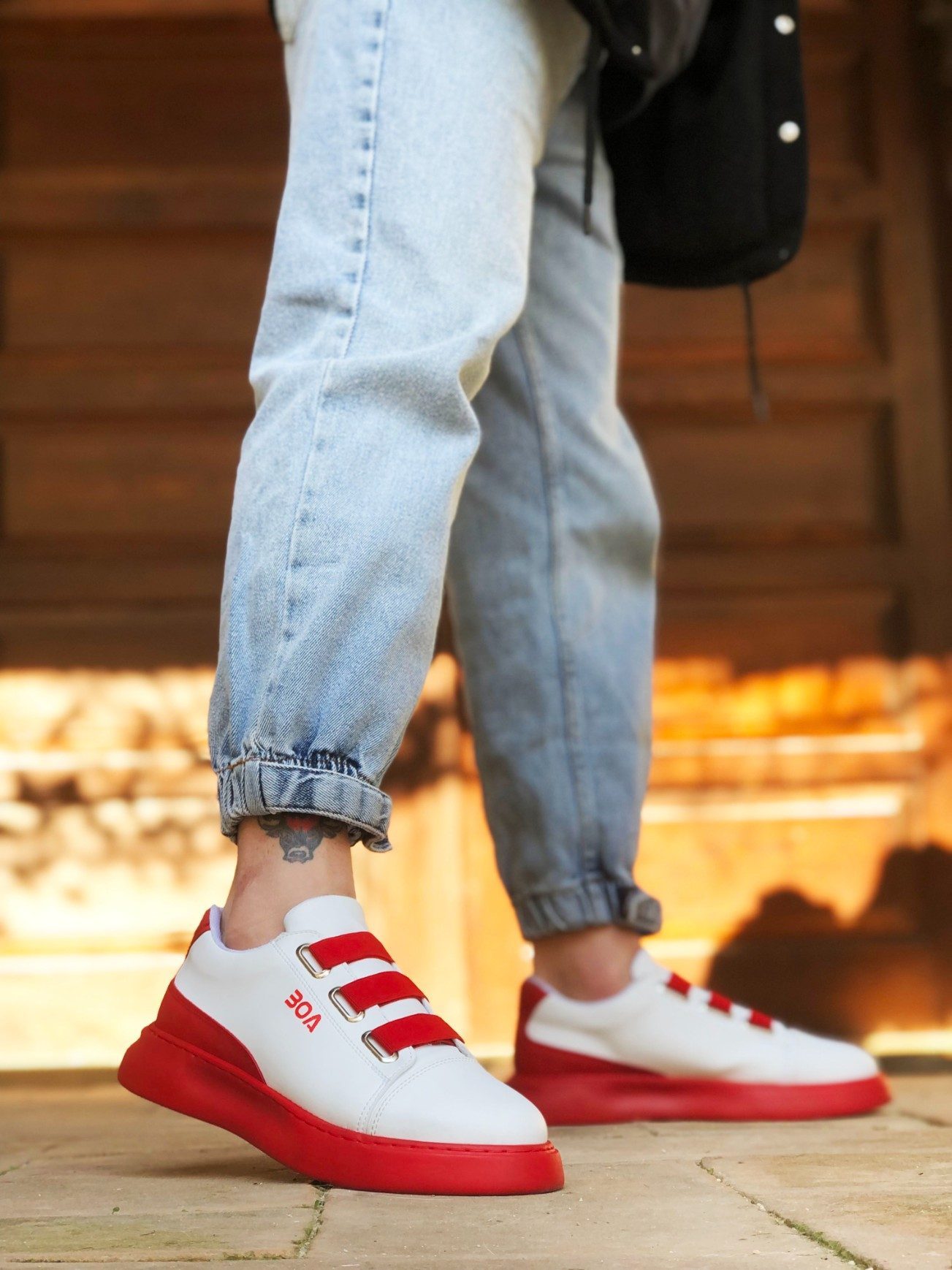 CLZ946  Bant Beyaz Kırmızı Detaylı Kalın Taban Casual Erkek Ayakkabı