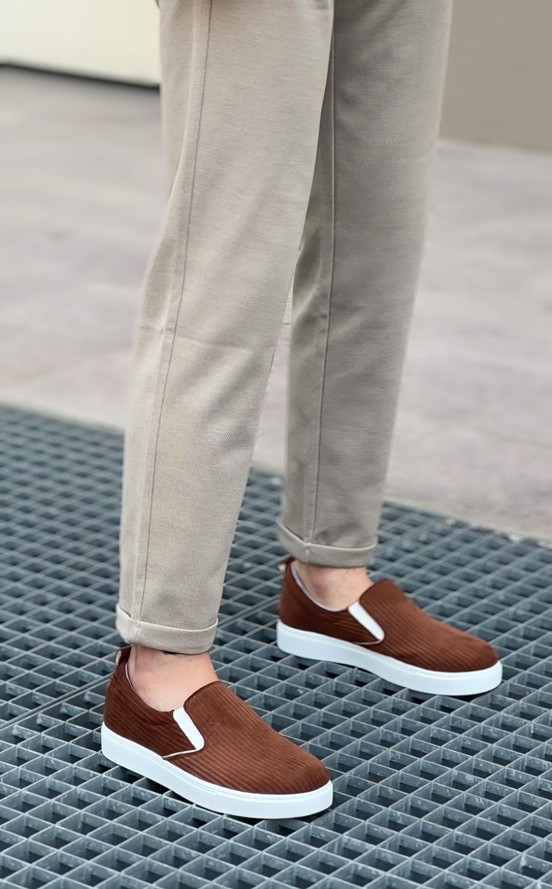 CLZ946 Bağcıksız Kadife Kahverengi Beyaz Taban Günlük Erkek Ayakkabı