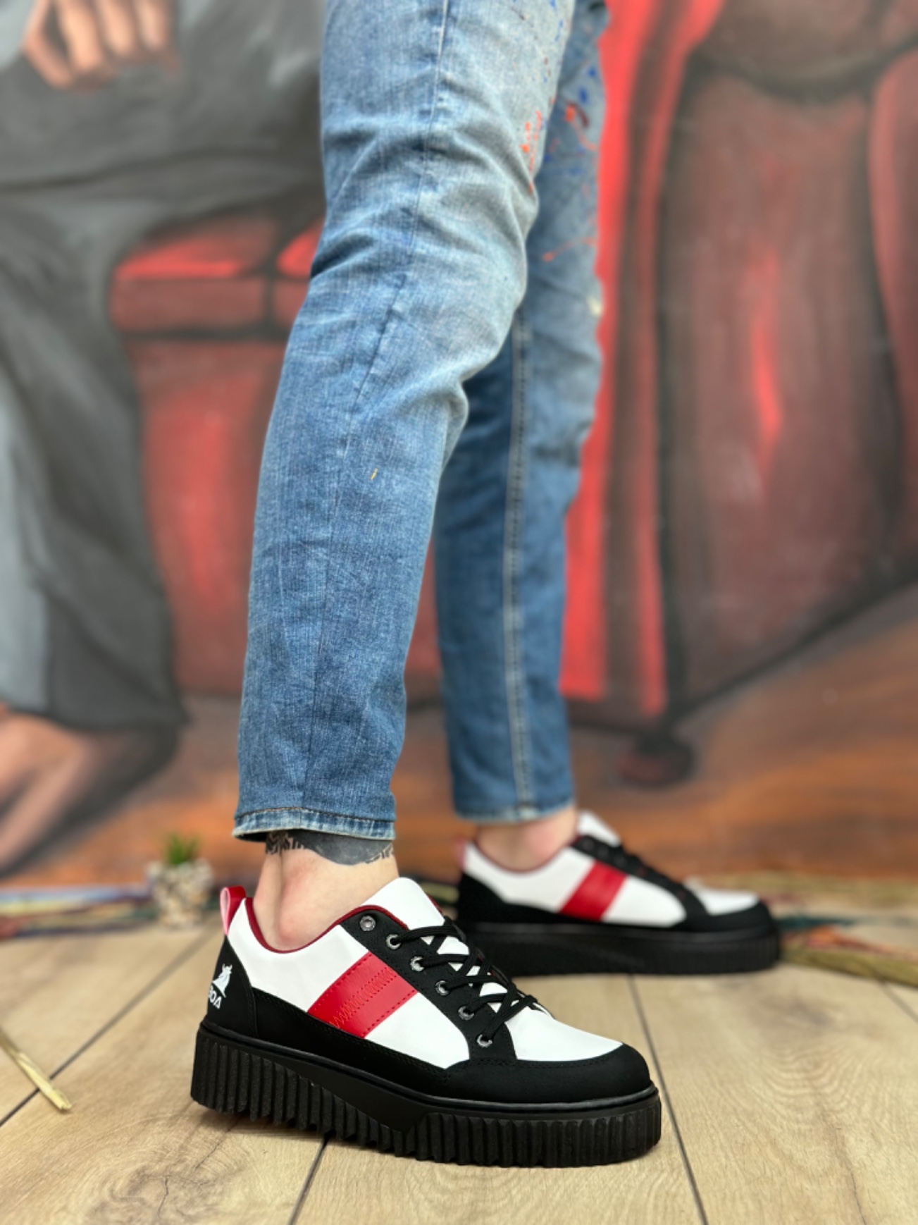 CLZ946  Yüksek Siyah Taban Kırmızı Detaylı Bağcıklı Erkek Ayakkabı