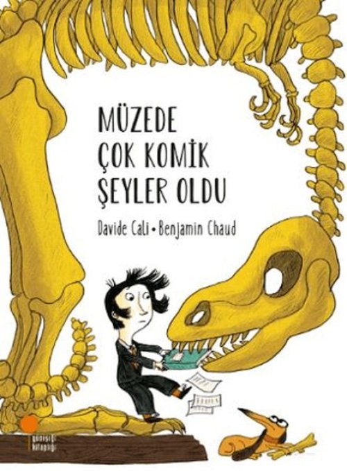 Müzede Çok Komik Şeyler Oldu Müzede Çok Komik Şeyler Oldu