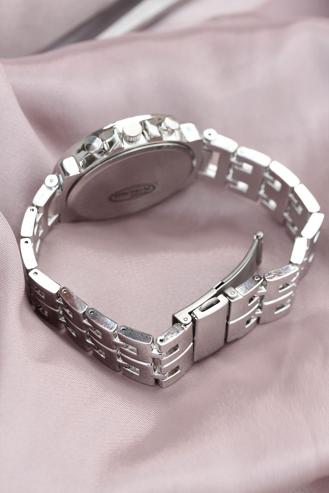 CLZ741 -  Gümüş Metal Kordonlu Zirkon Taşlı Kasa Tasarımlı Kadın Saat