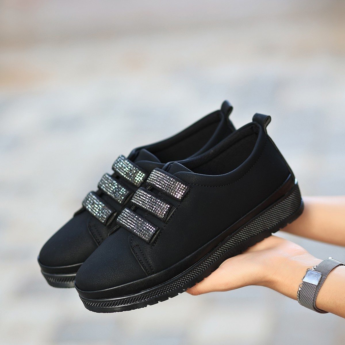 CLZ741 - Siyah Nubuk Spor Ayakkabı