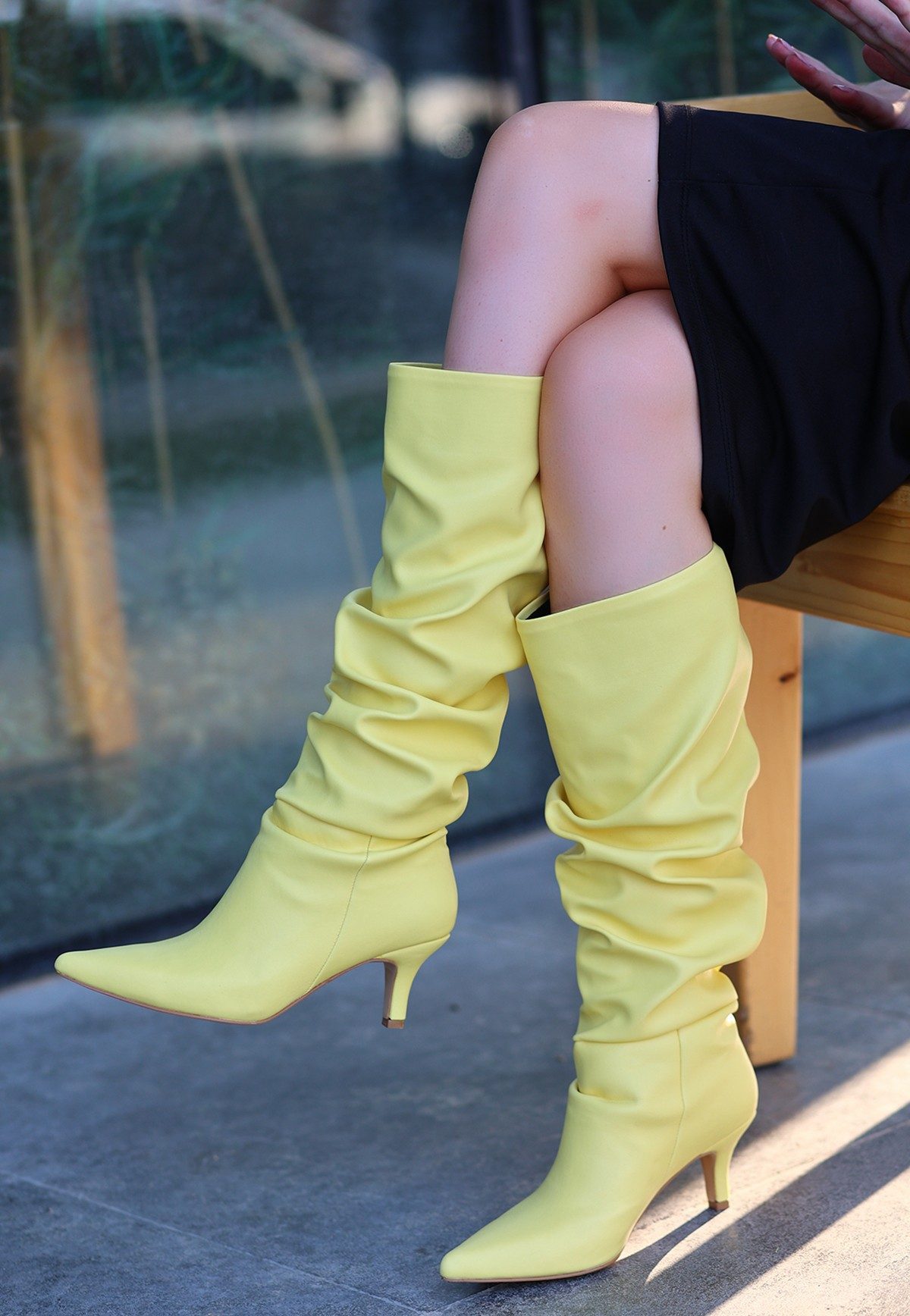 CLZ741 - Sarı Cilt Topuklu Çizme