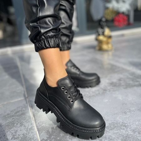 CLZ943 Siyah Cilt Bağcıklı Oxford Ayakkabı