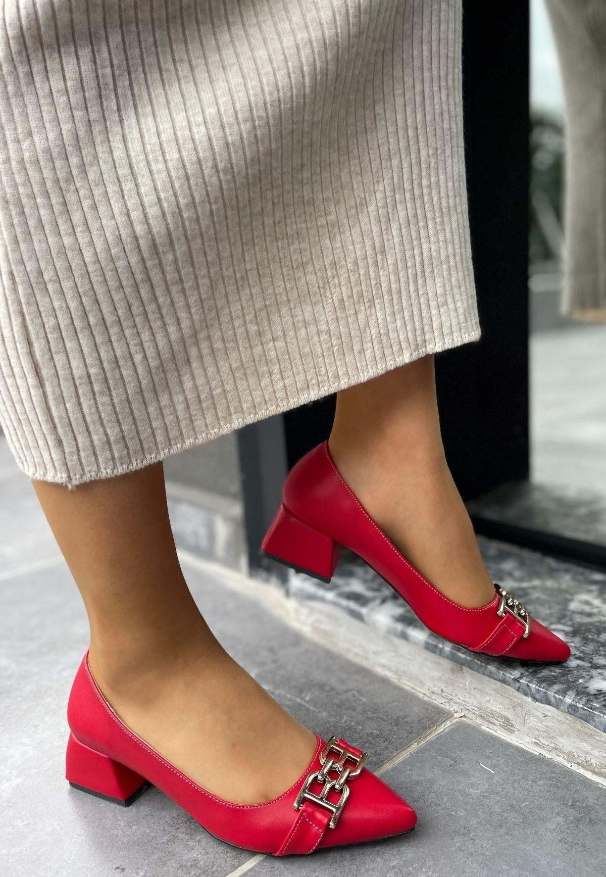 CLZ943 Kırmızı Cilt Topuklu Ayakkabı