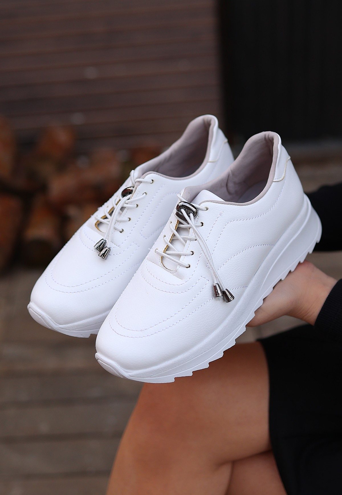 CLZ943 Beyaz Cilt  Bağcıklı Spor Ayakkabı