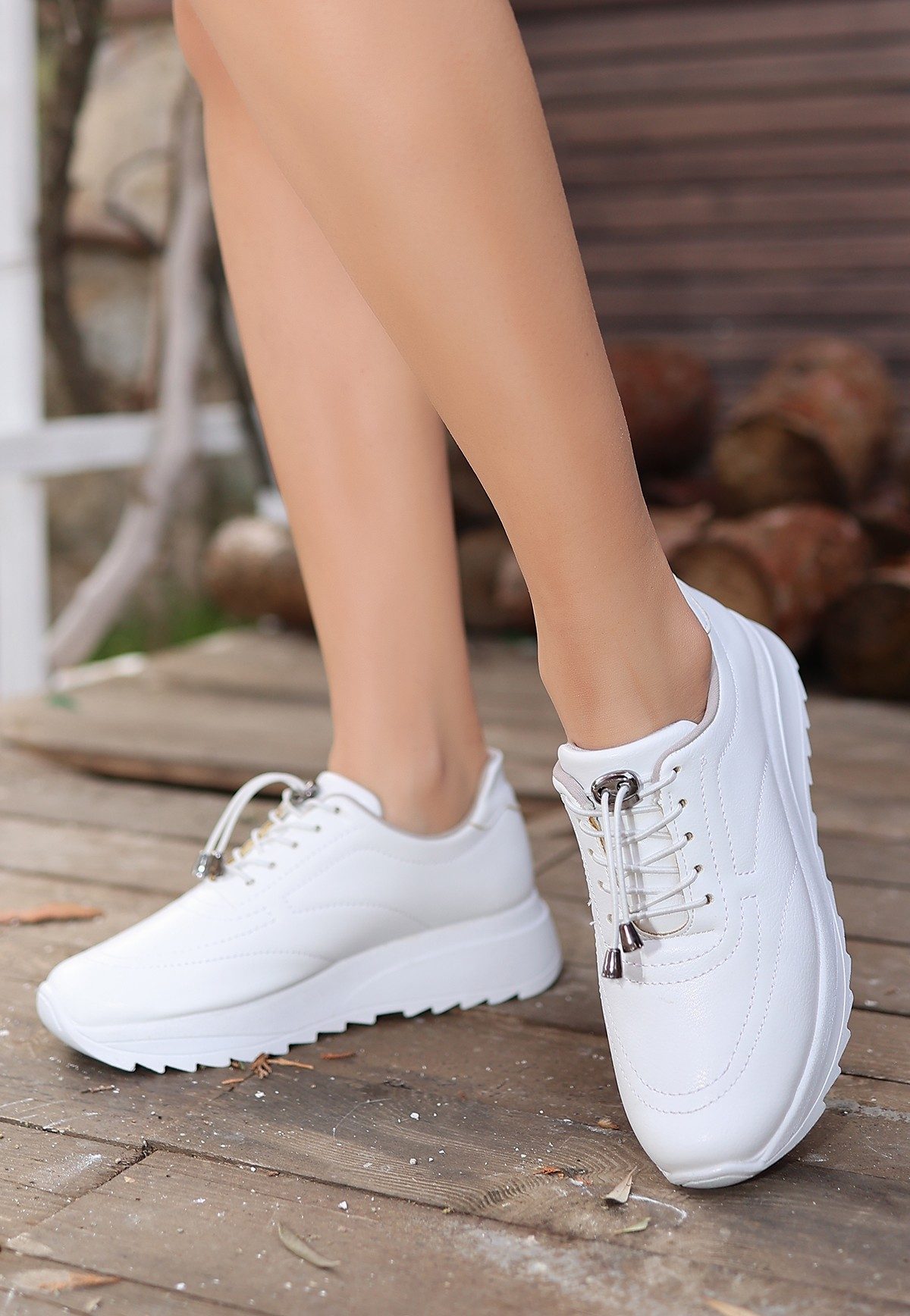 CLZ943 Beyaz Cilt  Bağcıklı Spor Ayakkabı