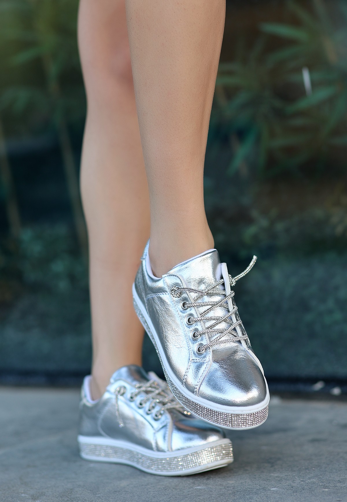 CLZ943 Gümüş Cilt Bağcıklı Spor Ayakkabı