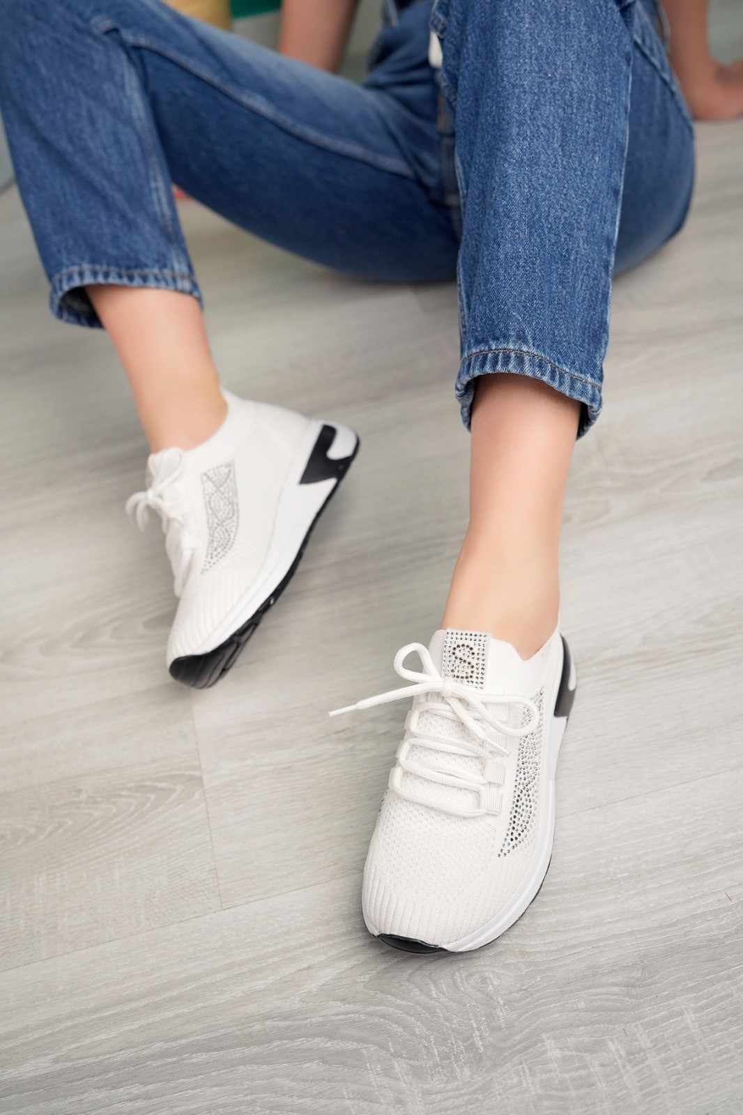 CLZ943 Beyaz Triko Bağcıklı Spor Ayakkabı