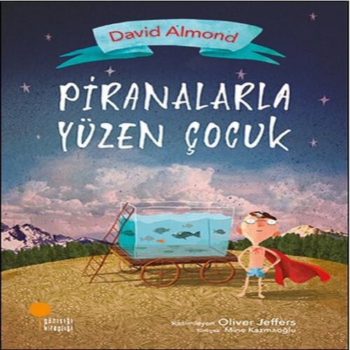 Piranalarla Yüzen Çocuk Piranalarla Yüzen Çocuk