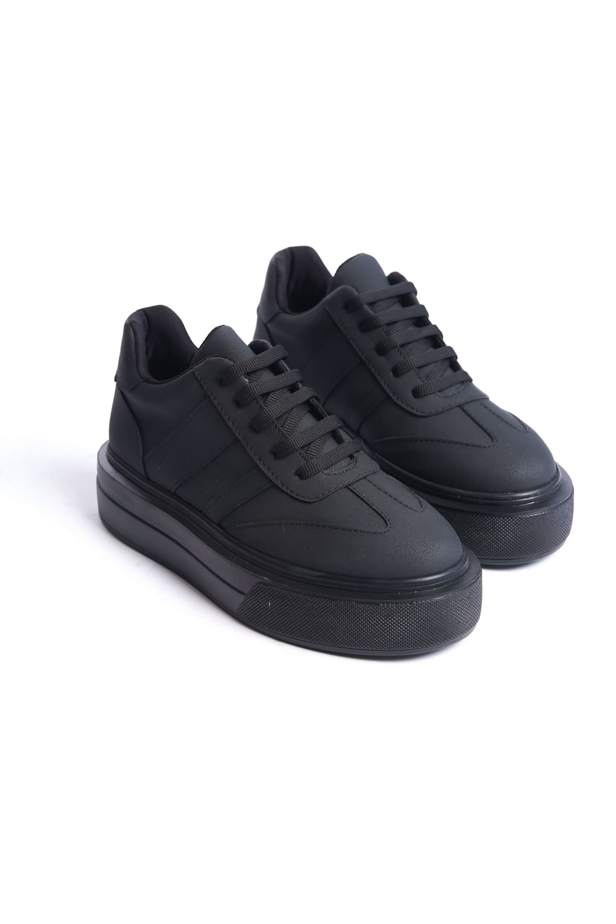 ALDEN Bağcıklı Ortopedik Taban Kadın Sneaker Ayakkabı  Siyah
