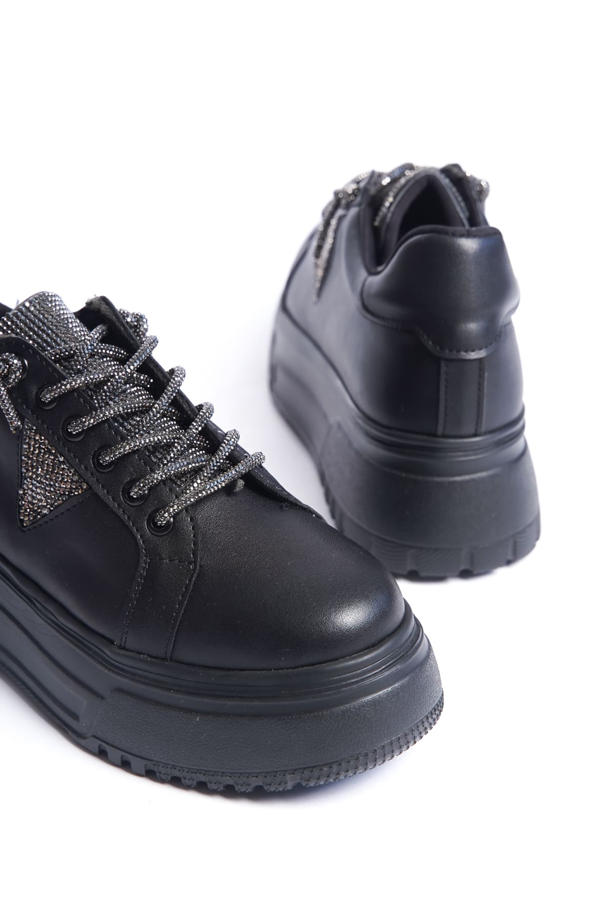 AYAS Bağcıklı Ortopedik Taban Taşlı Kadın Sneaker Ayakkabı  Siyah