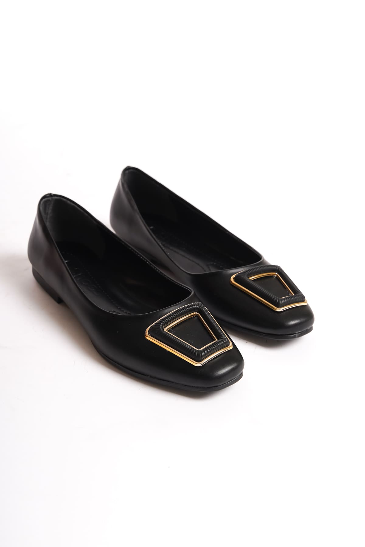 CLZ948  Bağcıksız Ortopedik Rahat Taban Toka Detaylı Kadın Babet Ayakkabı ST Siyah
