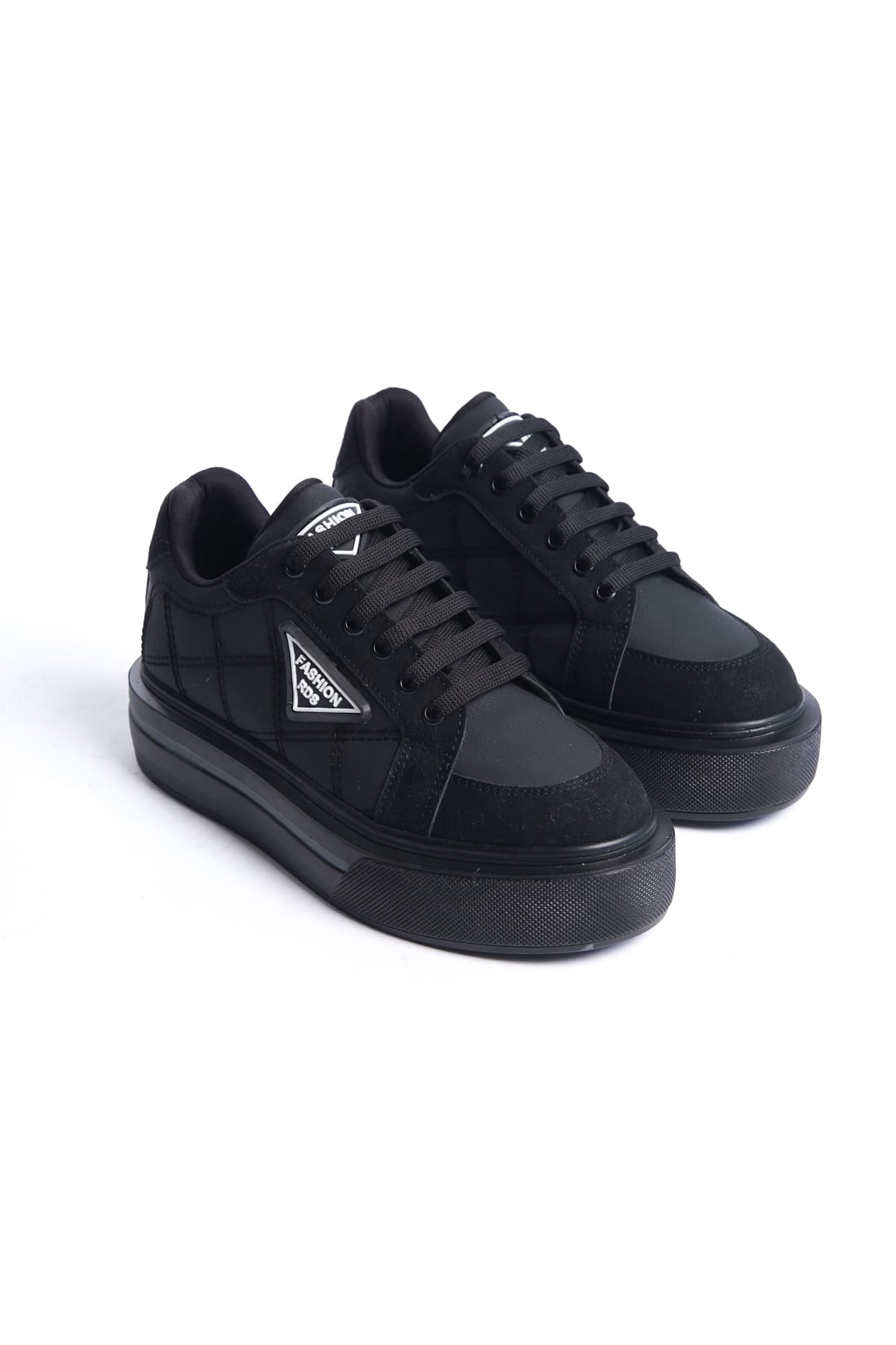 CLZ948  Bağcıklı Ortopedik Taban Desenli Kadın Sneaker Ayakkabı ST Siyah