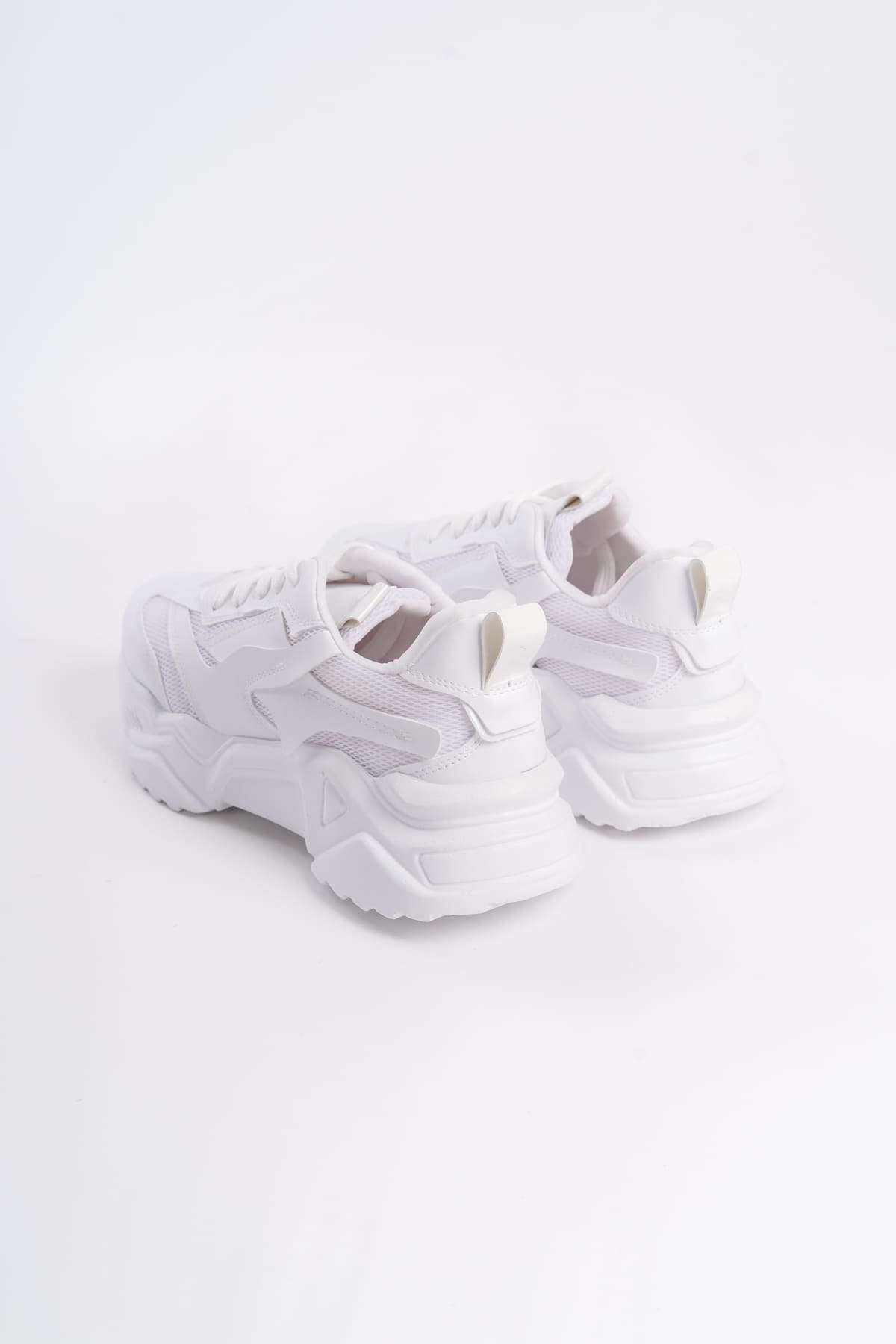 CLZ948  Bağcıklı Ortopedik Taban Triko Detaylı Kadın Spor Ayakkabı BT Beyaz