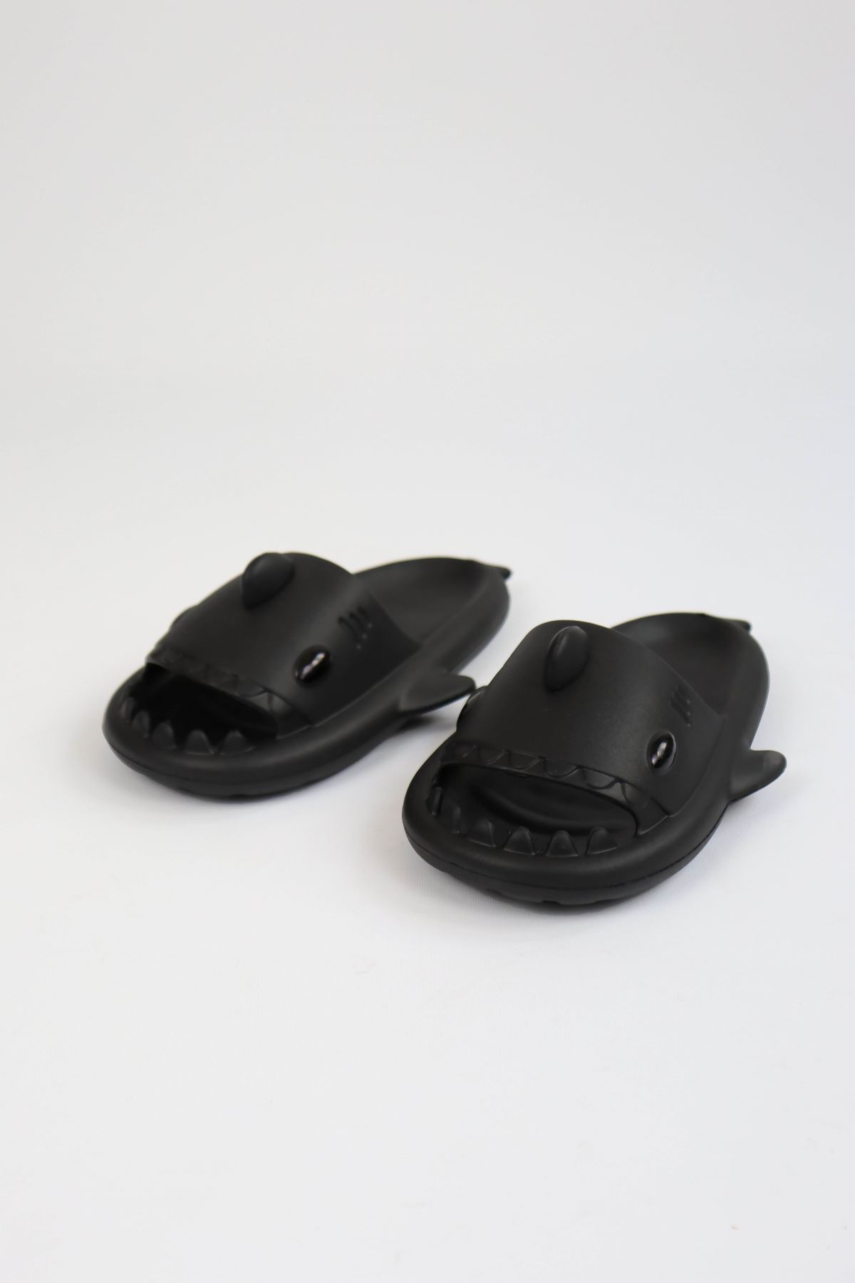 Köpekbalığı Siyah Unisex Tam Ortopedik Terlik Shark Slides Köpekbalığı Siyah Unisex Tam Ortopedik Terlik Shark Slides