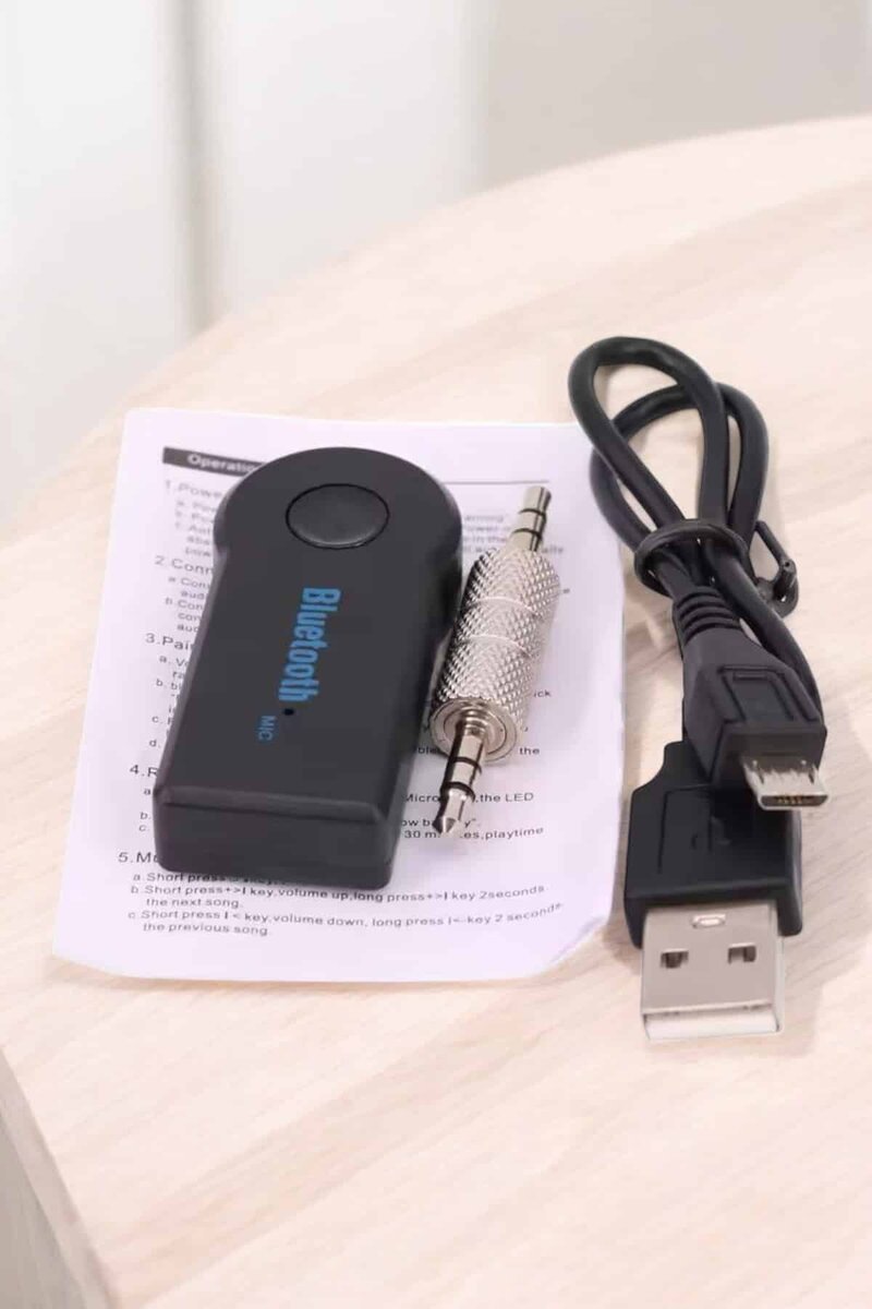 Bluetooth Araç Kiti Bt 350 Aux Çıkışlı Tüm Araçlara Uyumlu Bluetooth Araç Kiti Bt 350 Aux Çıkışlı Tüm Araçlara Uyumlu