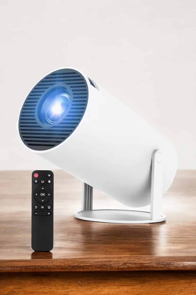 130 İnç Geniş Ekran ve 4K Destekli Full HD Projeksiyon Cihazı 130 İnç Geniş Ekran ve 4K Destekli Full HD Projeksiyon Cihazı