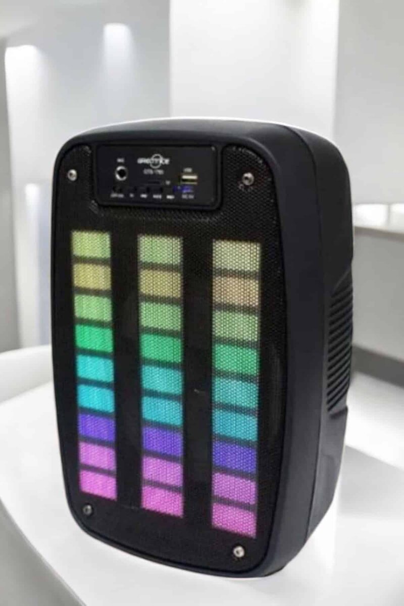 Bluetooth Hoparlör RGB Işıklı USB SD Kart Girişli Taşınabilir Bluetooth Hoparlör RGB Işıklı USB SD Kart Girişli Taşınabilir
