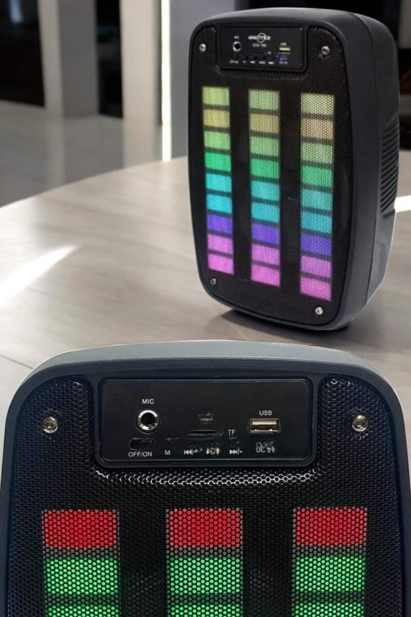 Bluetooth Hoparlör RGB Işıklı USB SD Kart Girişli Taşınabilir Bluetooth Hoparlör RGB Işıklı USB SD Kart Girişli Taşınabilir