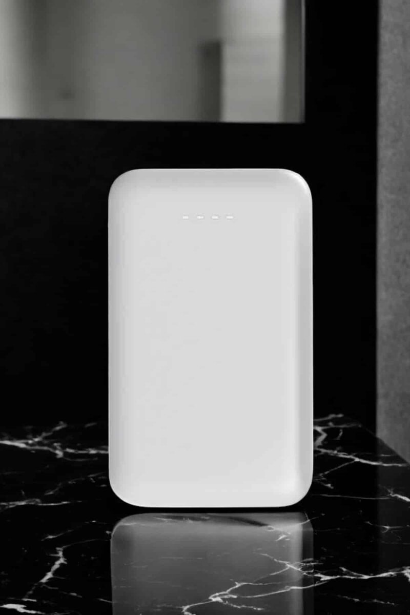 5000 Mah İOS Uyumlu Magsafe Kablosuz Şarj Hızlı Şarj Desteği 5000 Mah İOS Uyumlu Magsafe Kablosuz Şarj Hızlı Şarj Desteği