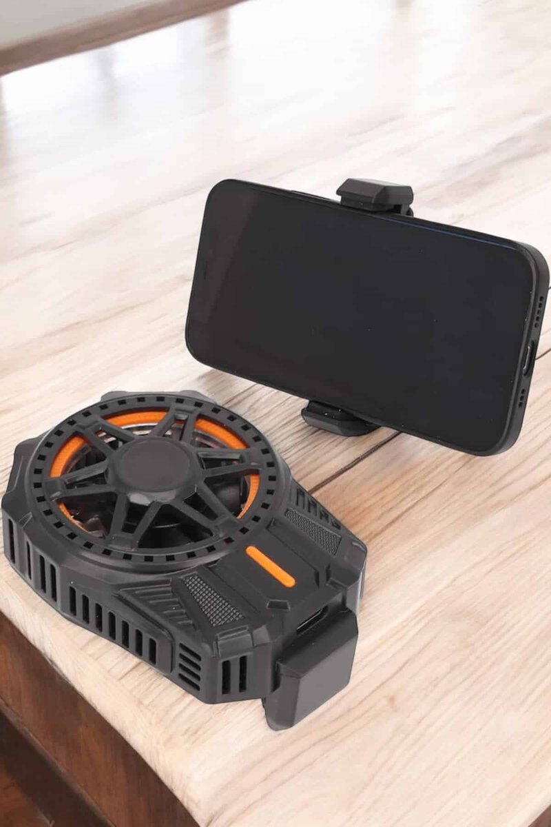 Fanlı Radyatör Soğutucu Telefon Soğutucu Tüm Telefonlara Uyumlu Fanlı Radyatör Soğutucu Telefon Soğutucu Tüm Telefonlara Uyumlu