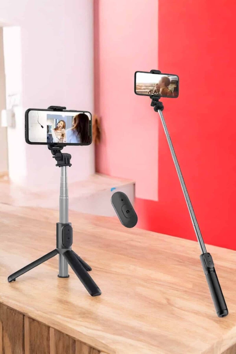 Kumandalı Tripod Telefon Tutucu Selfie Çubuğu 360 Derece Dönebilen Kumandalı Tripod Telefon Tutucu Selfie Çubuğu 360 Derece Dönebilen