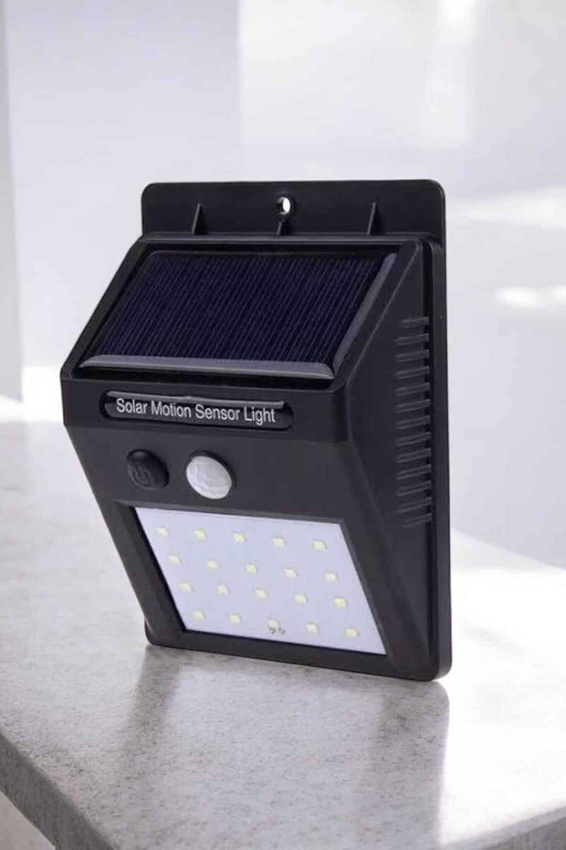 Solar Güneş Enerji Panelli Sensörlü Lamba Enerji Tasarruflu