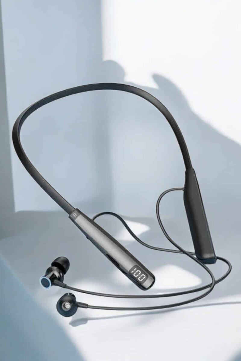 Dijital Göstergeli Kulak İçi Kablosuz Bluetooth Kulaklık Boyun Bantlı Dijital Göstergeli Kulak İçi Kablosuz Bluetooth Kulaklık Boyun Bantlı
