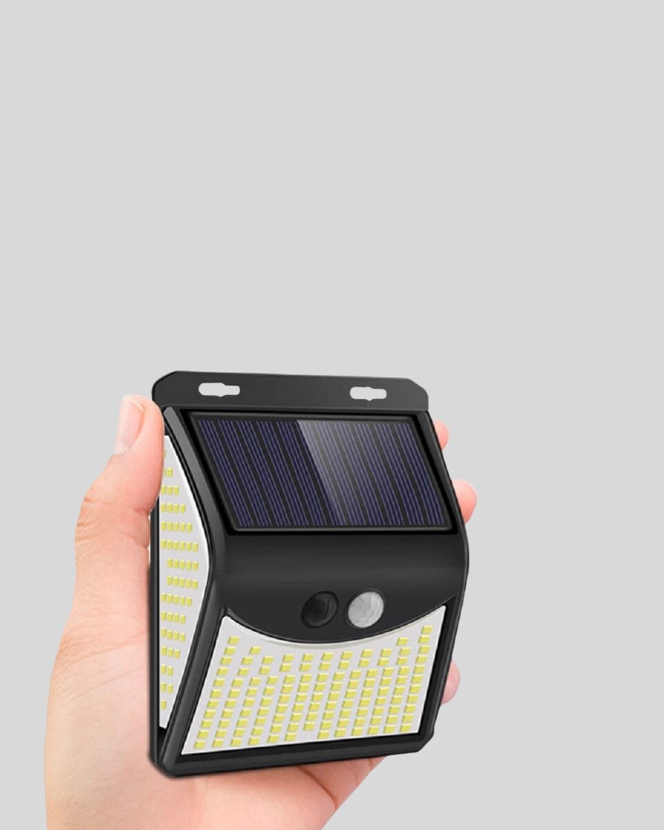 Solar LED Bahçe Aydınlatma – Hareket Sensörlü, Güneş Paneliyle Şarj Olan, IP65 Dayanıklı Solar LED Bahçe Aydınlatma – Hareket Sensörlü, Güneş Paneliyle Şarj Olan, IP65 Dayanıklı