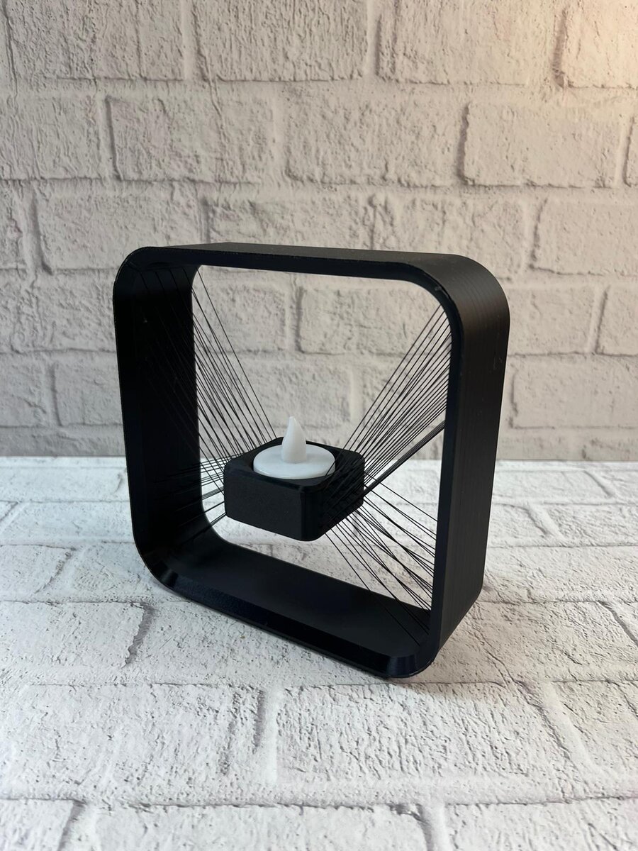Kare Askılı Mumluk Duvara Asılan Şık Dekoratif Mumluk 16×16 cm Kare Askılı Mumluk Duvara Asılan Şık Dekoratif Mumluk 16×16 cm