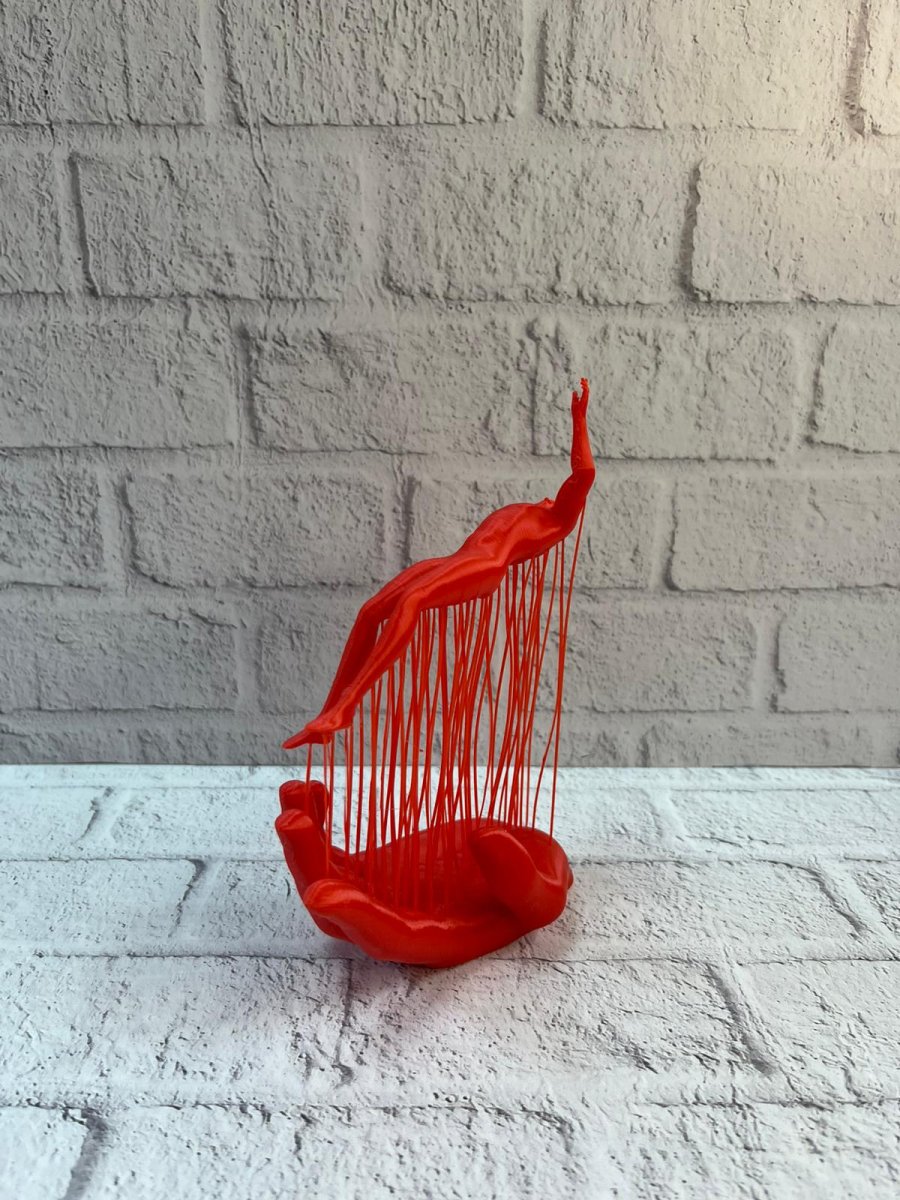 3D El Üzerinde İnsan Figürü Kırmızı Sanatsal Masa Üstü Dekor 12x18 cm 3D El Üzerinde İnsan Figürü Kırmızı Sanatsal Masa Üstü Dekor 12x18 cm
