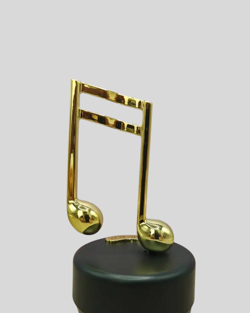 Melodious Music Altın Nota Figürlü Müzik Kutusu Melodious Music Altın Nota Figürlü Müzik Kutusu
