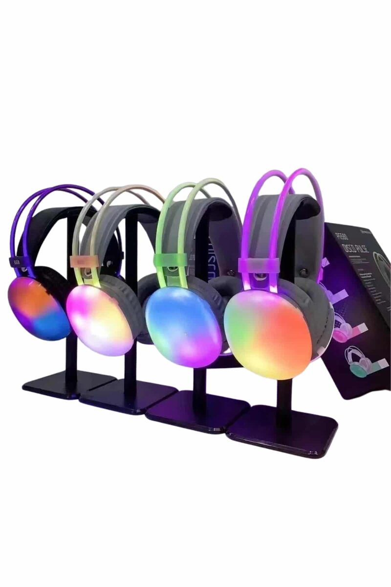 RGB Işıklı Yüksek Ses Kaliteli Kablosuz Kulak Üstü Bluetooth Kulaklık RGB Işıklı Yüksek Ses Kaliteli Kablosuz Kulak Üstü Bluetooth Kulaklık