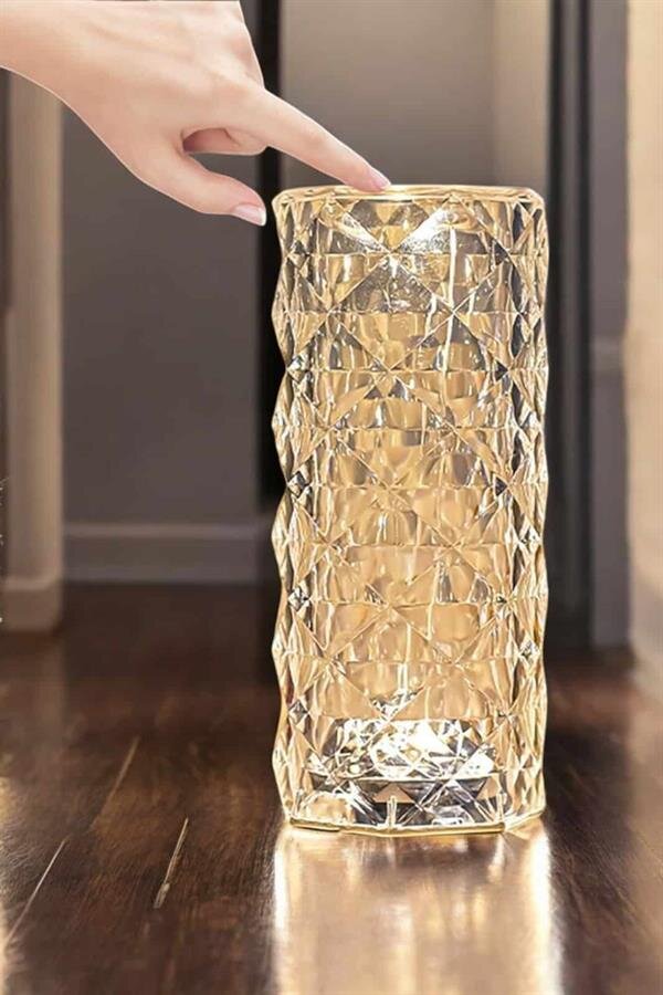 Kristal Dokunmatik Ve Kumandalı Masa Ve Gece lambası Kristal Dokunmatik Ve Kumandalı Masa Ve Gece lambası