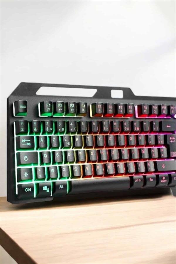 Led Işıklı Oyuncu Klavye Usb Girişli RGB Işıklı Q Klavye Mouse Hediyeli Led Işıklı Oyuncu Klavye Usb Girişli RGB Işıklı Q Klavye Mouse Hediyeli