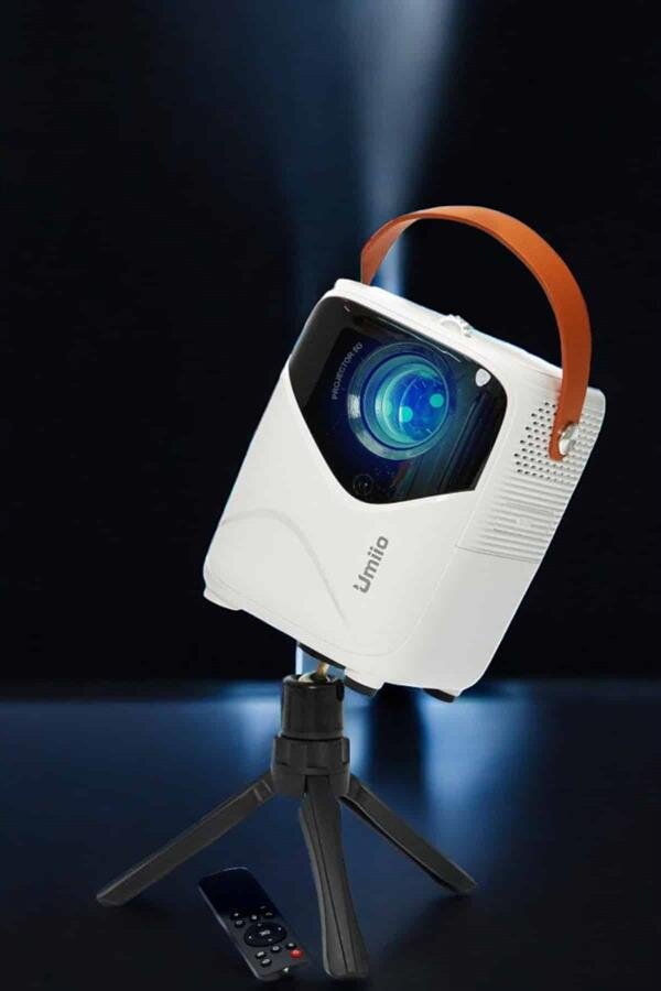 Taşınabilir Android Projeksiyon Wifi Destekli 4K Multimedia Tabanlı Ev Ve Ofis Tipi Taşınabilir Android Projeksiyon Wifi Destekli 4K Multimedia Tabanlı Ev Ve Ofis Tipi