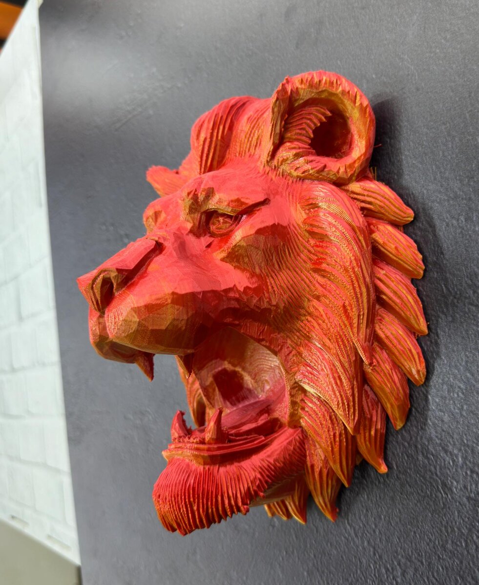 Gold Kırmızı Aslan Duvar Dekoru Asılabilir Hediyelik 3D Heykel 20x21 cm Gold Kırmızı Aslan Duvar Dekoru Asılabilir Hediyelik 3D Heykel 20x21 cm