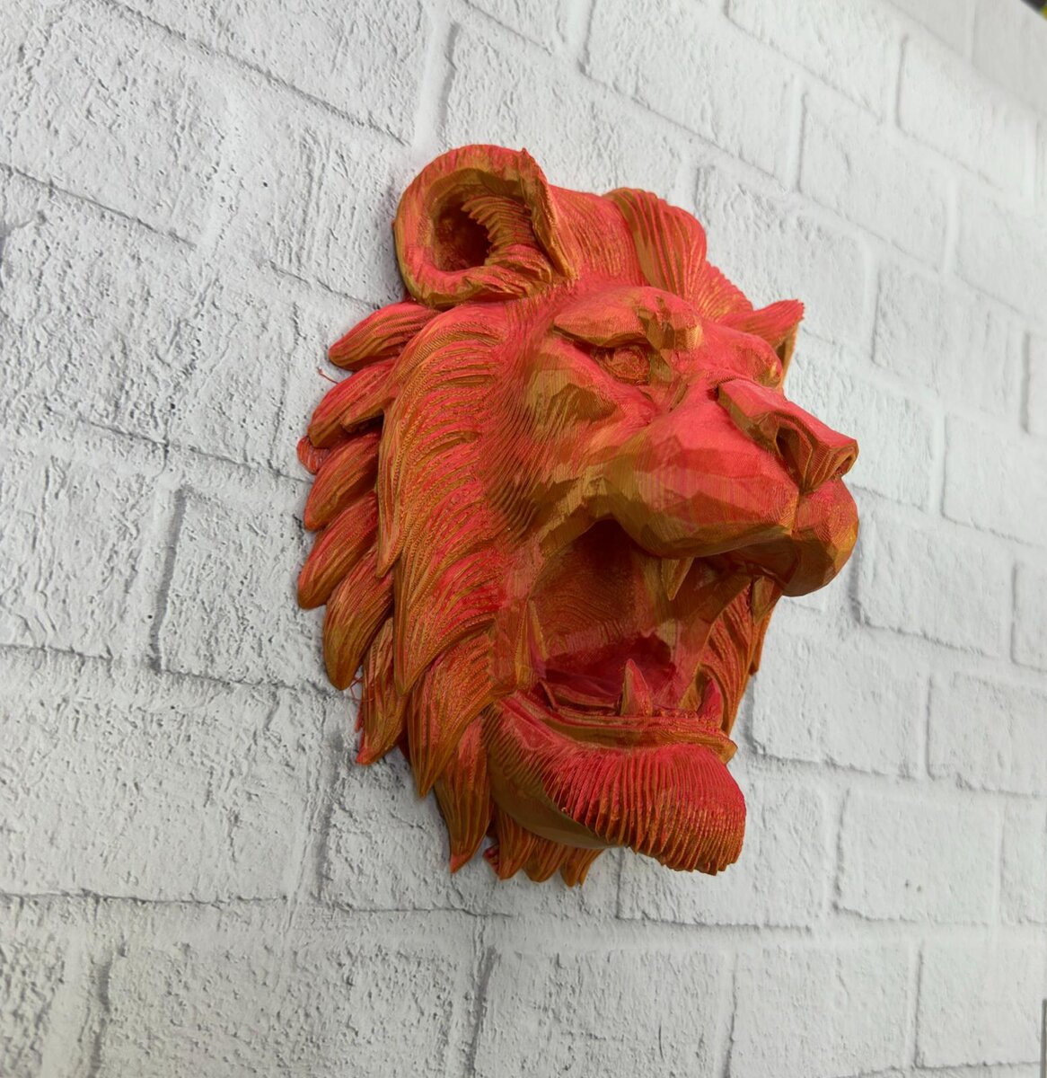 Dekoratif Asılabilir Aslan Başı 3D Duvar Heykeli Gold Red 20x21 cm Dekoratif Asılabilir Aslan Başı 3D Duvar Heykeli Gold Red 20x21 cm